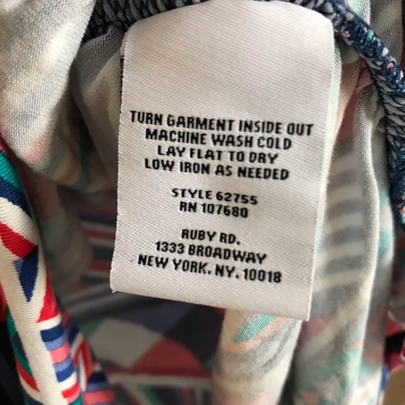 Ruby Rd. Multi Color Shape 3/4 Sleeve Top NWT - Picture 5 of 5